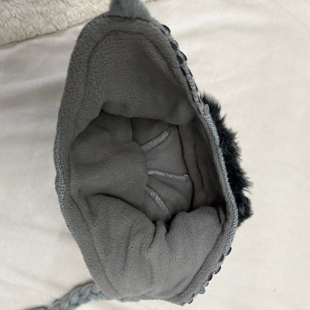Toby beanie Hat - Picture 4 of 7